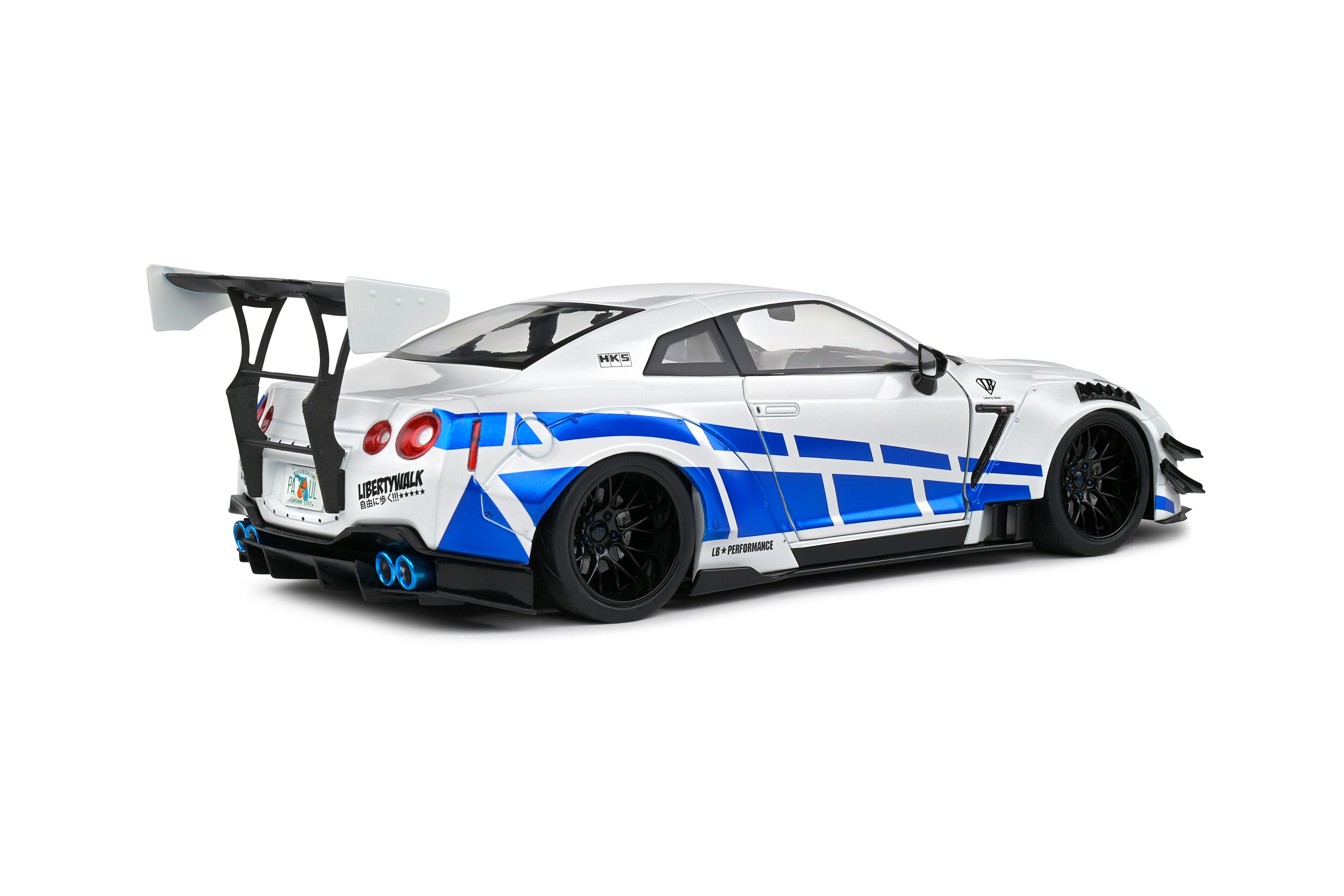 Nissan GT-R R35 Liberty Walk Body Kit 2.0 2024 1:18 Solido