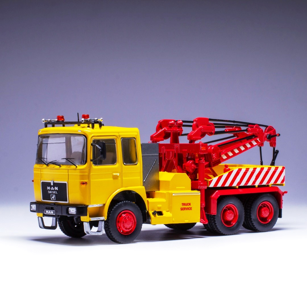 MAN F 8 26.281 Recovery Vehicle 1:43 Ixo Models