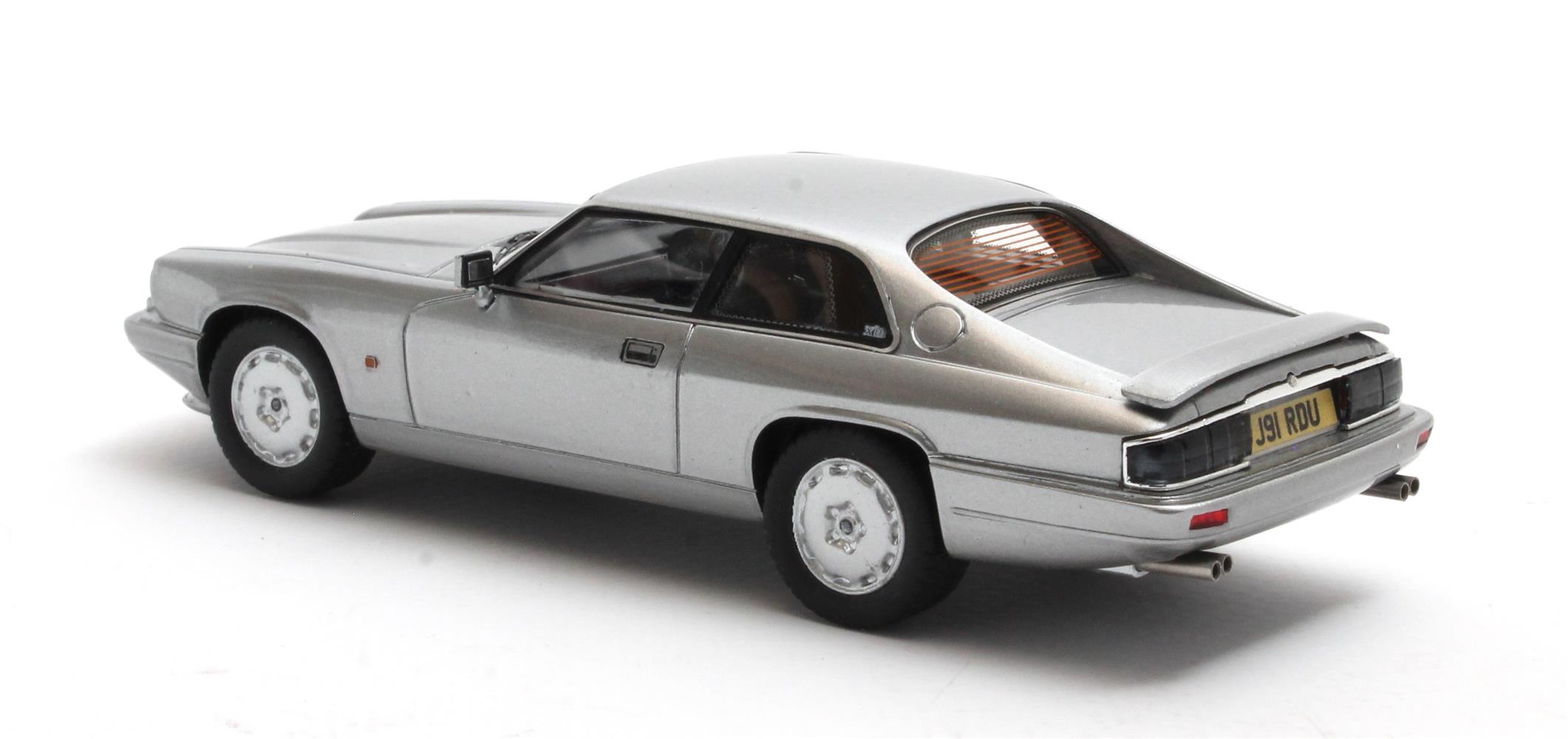 Jaguar XJR-S 1993 silver 1:43 Matrix Scale Models
