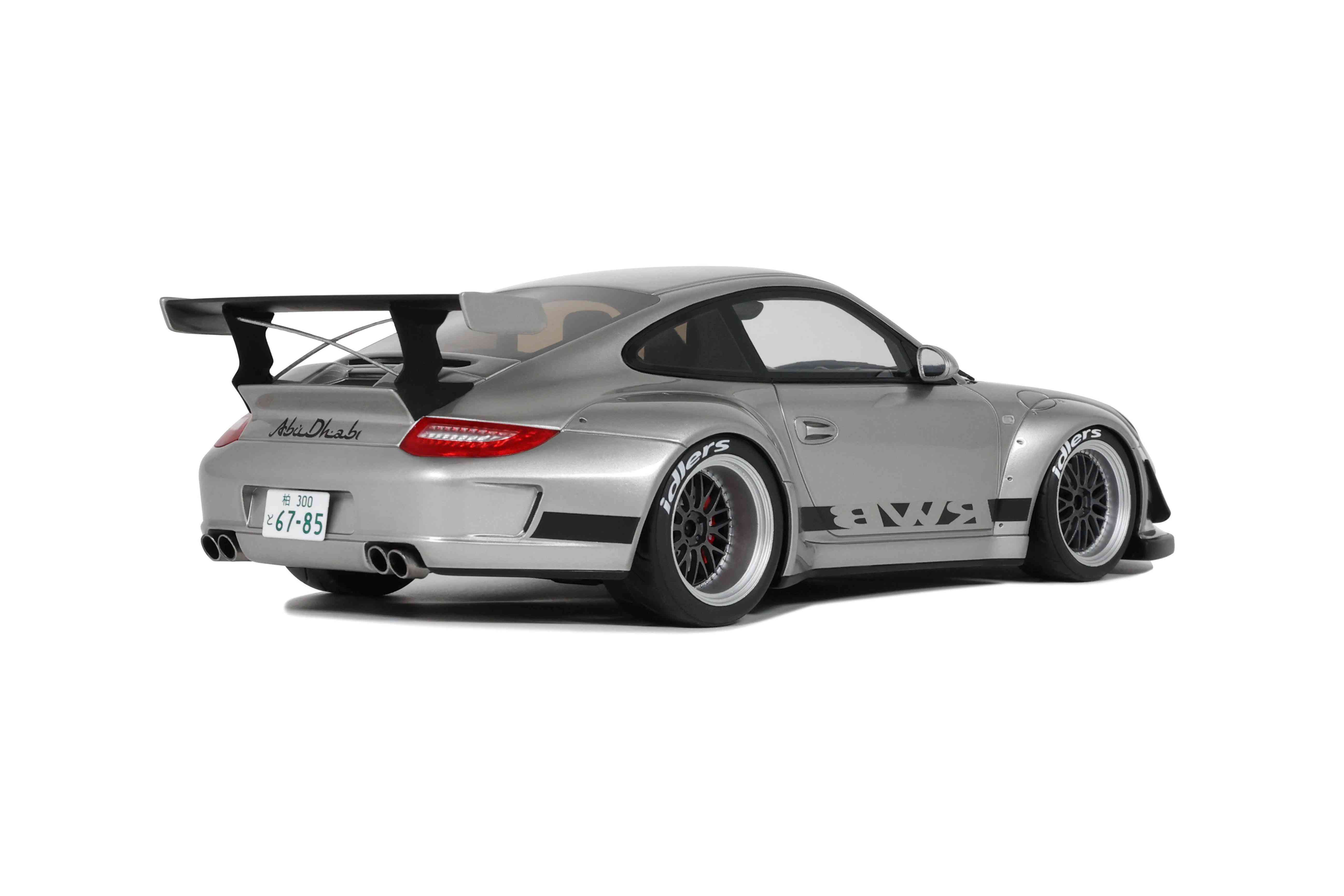 RWB Abu 2024 silver 1:18 GT Spirit