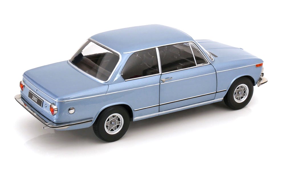 BMW 2002 1-Series 1971 light blue metallic 1:12 KK Scale