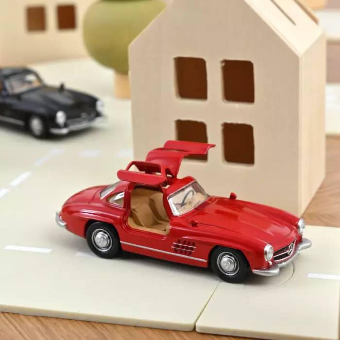 Mercedes-Benz 300 SL 1954 red 1:43 Norev