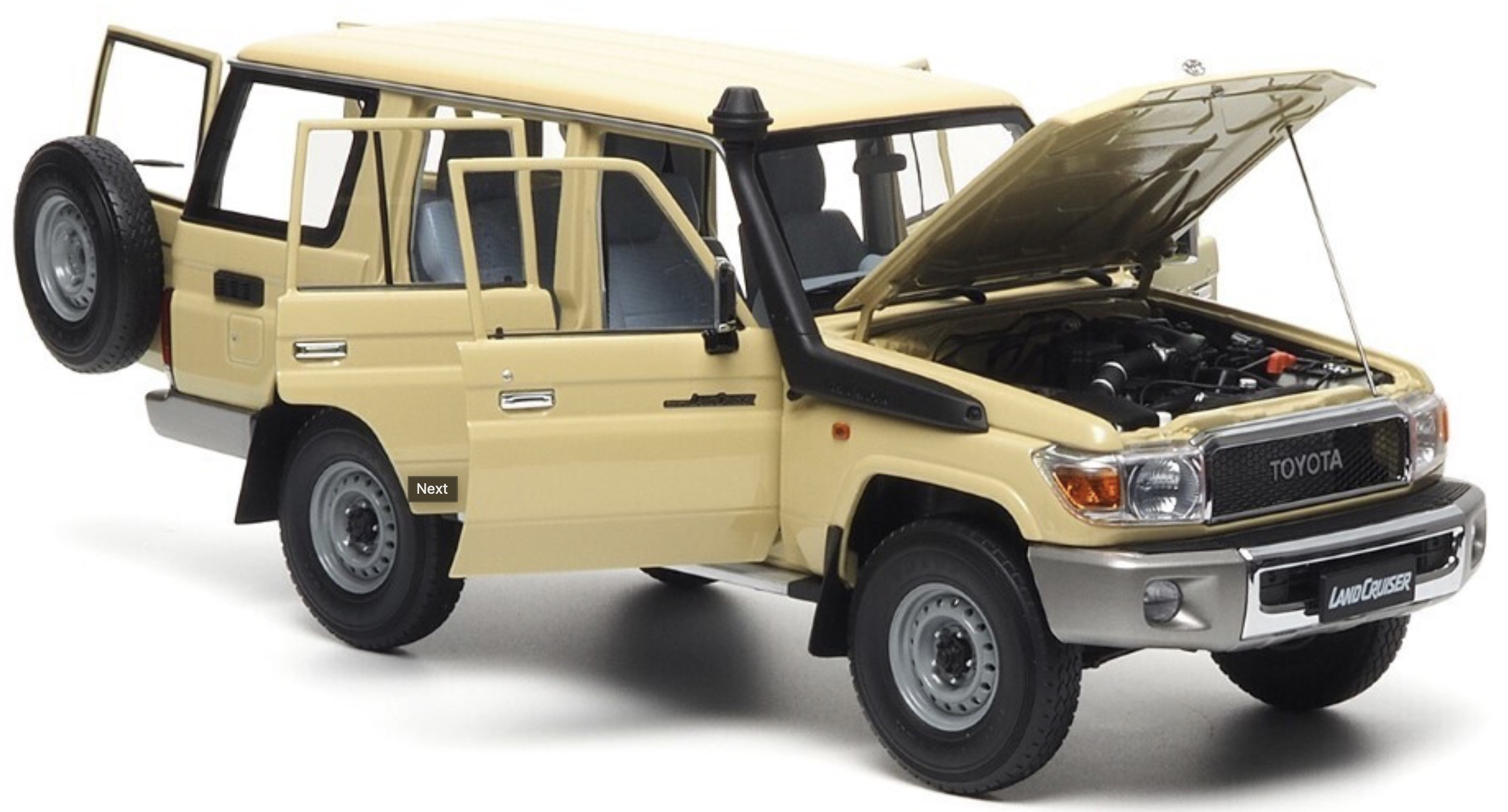 Toyota Land Cruiser 76 2017 cream 1:18 Almost Real