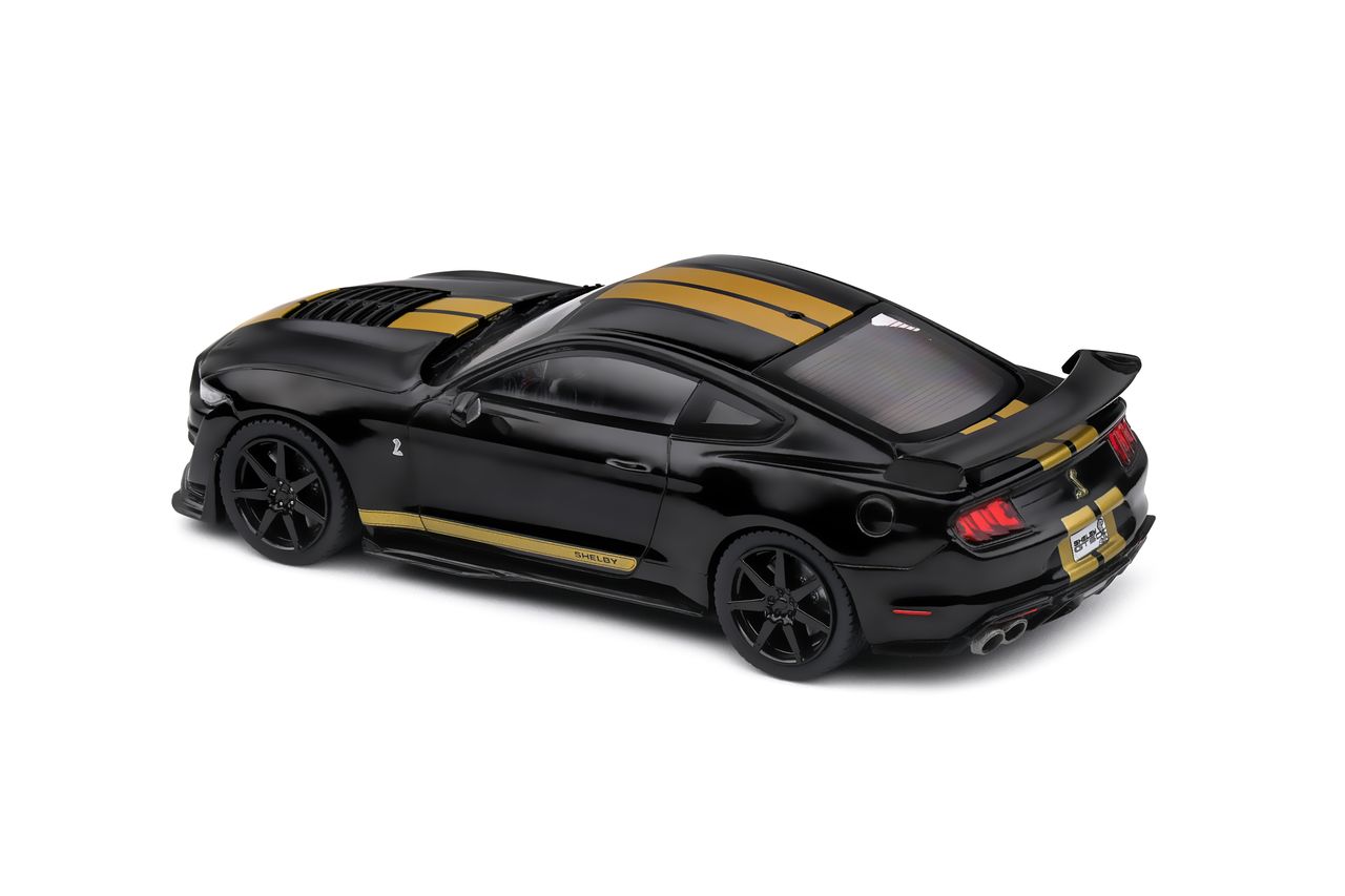 Shelby Mustang GT500 2020 black/gold stripe 1:43 Solido