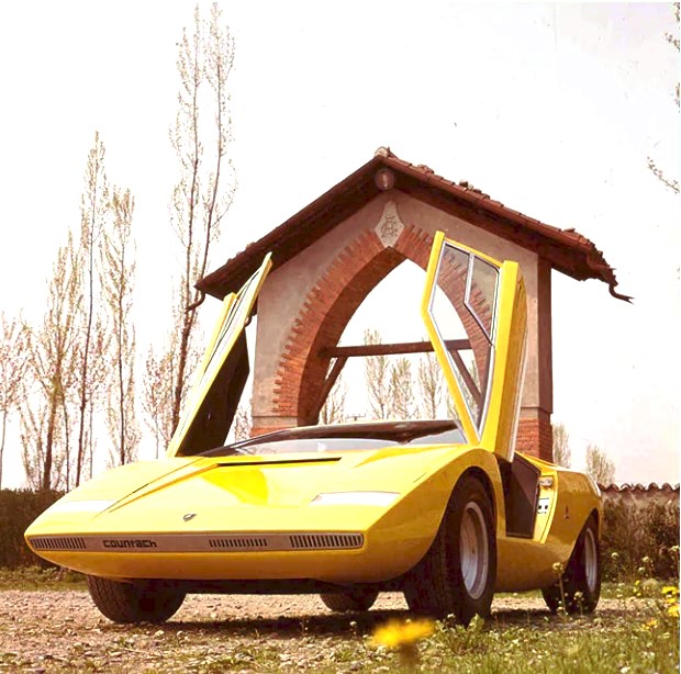 Lamborghini Countach LP500 Turns 50 yellow 1:43 AutoCult