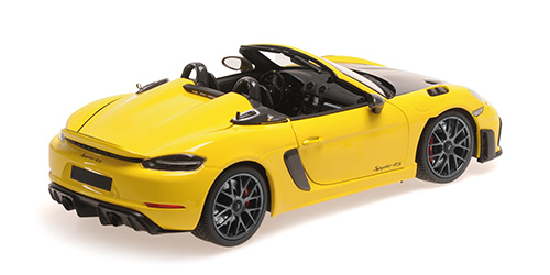 Porsche Spyder RS Weissach Package 2024 yellow 1:18 Minichamps 