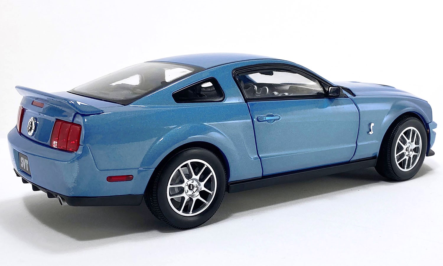 Shelby GT500 2007 windveil blue 1:18 Acme Diecast