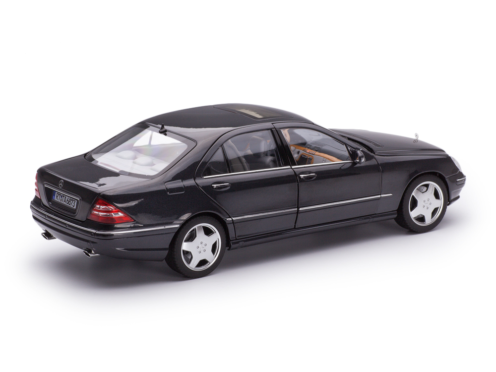 Mercedes-Benz S 55 AMG V220 tektit grey 1:18 Norev
