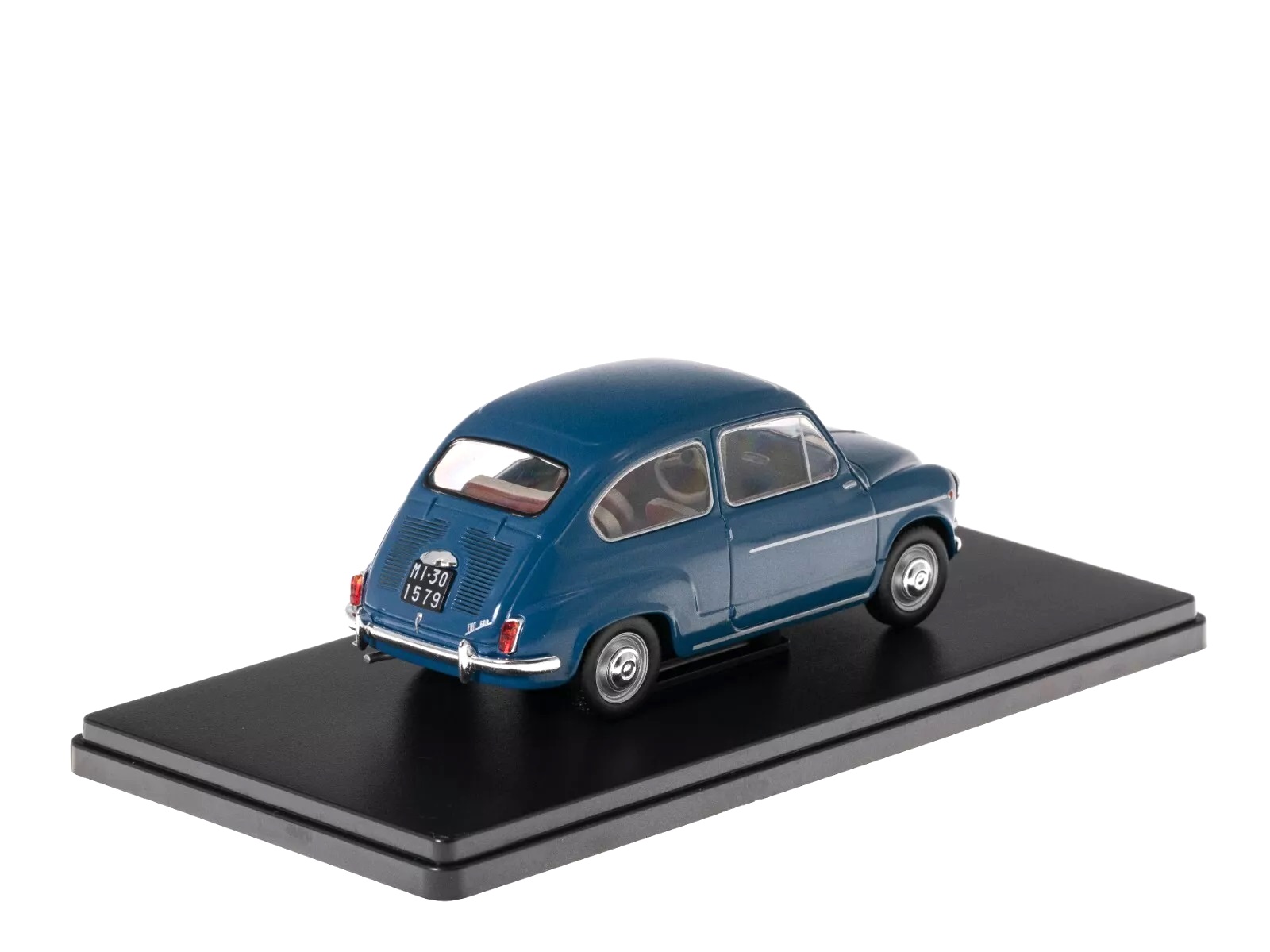 Fiat 600D 1960 blue 1:24 Hachette
