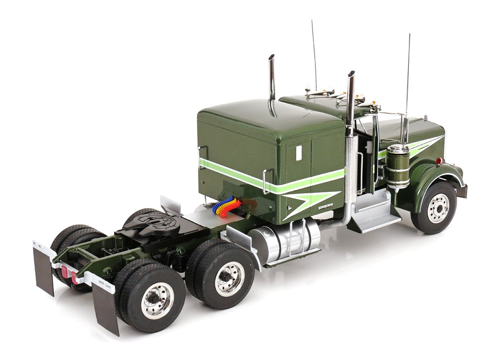 Kenworth W900 Movin´On green metallic/light green 1:18 Road Kings