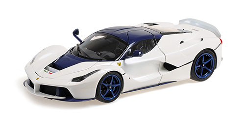 Ferrari LaFerrari white/blue 1:18 B.B.R.