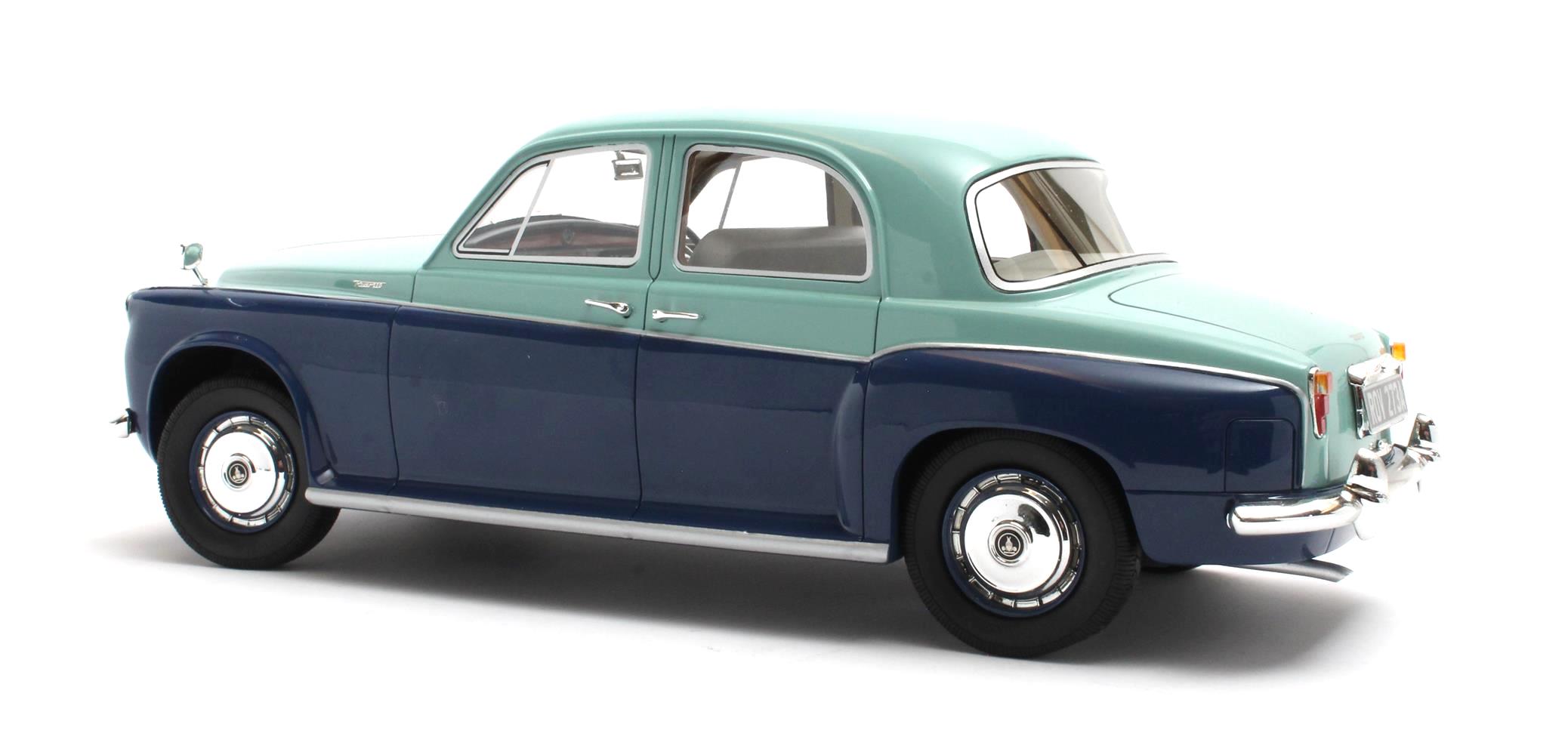 Rover 110 P4 1962 dark blue/blue 1:18 Cult Scale Models