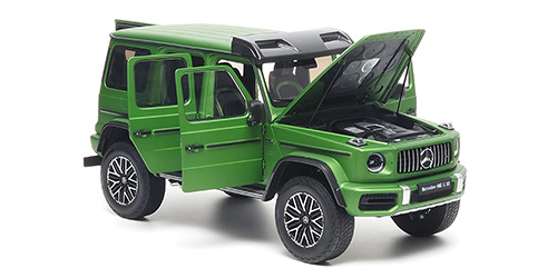 Mercedes-AMG G 63 W463 4x4² 2023 green hell magno 1:18 Almost Real
