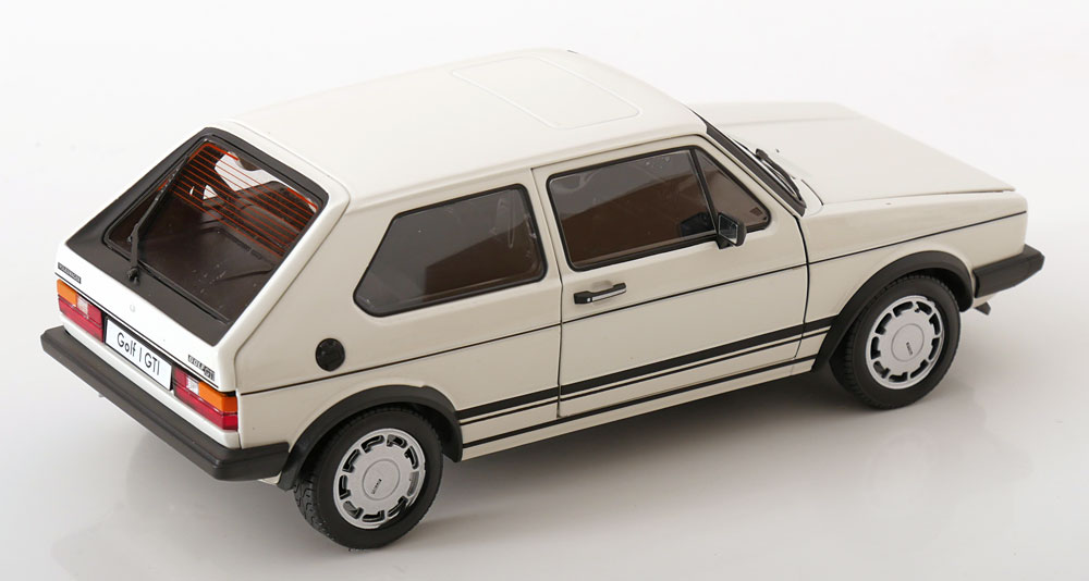 Volkswagen Golf I GTi white 1:18 Welly