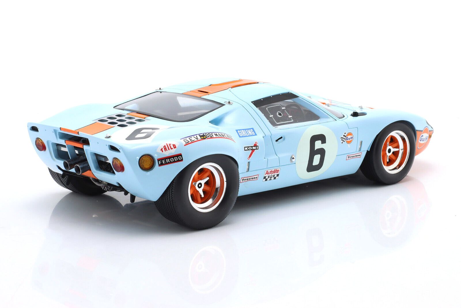 Ford GT 40 #6 Ickx/Oliver Winner 24H Le Mans 1969 1:18 Spark