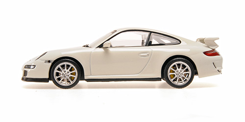 Porsche 911 GT3 Sport Auto 2006 white 1:43 Minichamps