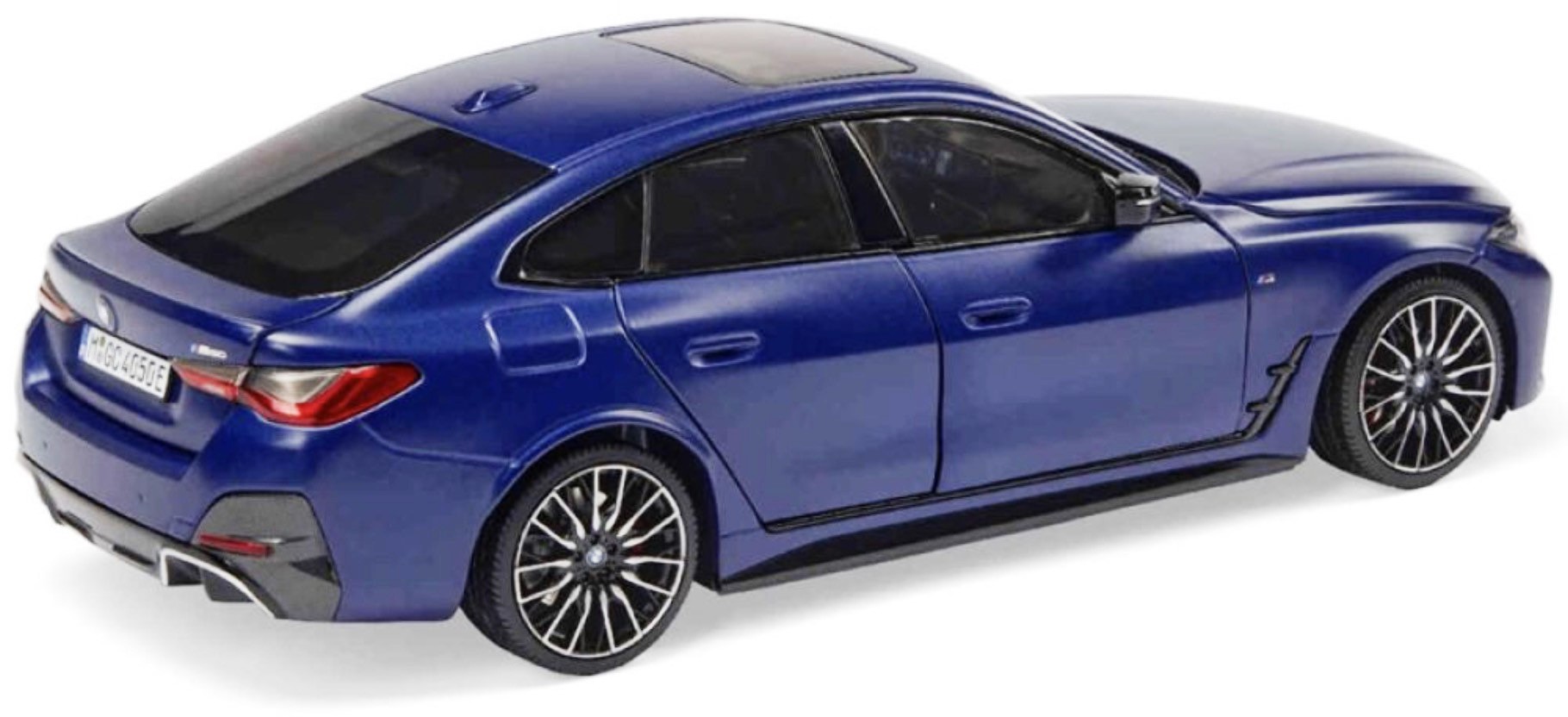 BMW i4 M50 frozen blue metallic 1:18 BMW Collection