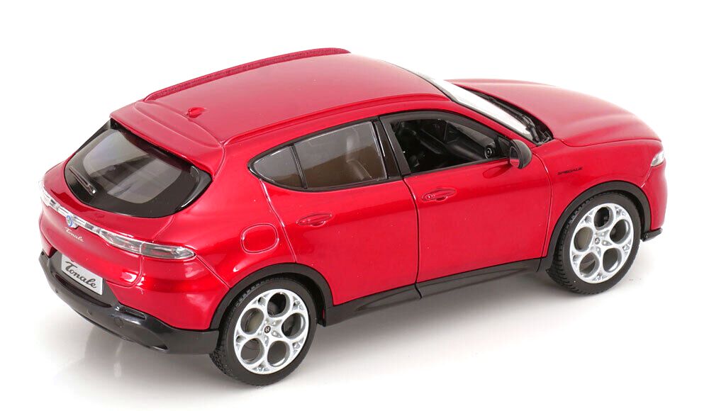 Alfa Romeo Tonale 2023 red 1:24 Bburago