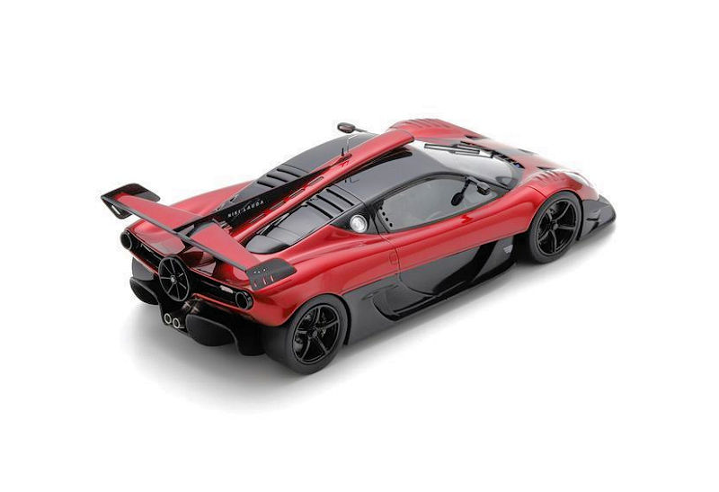 Gordon Murray Automotive T.50s Niki Lauda 2023 red/black 1:18 Schuco