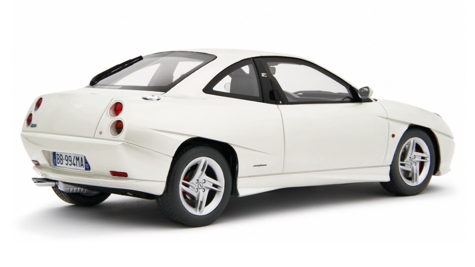 Fiat Coupé 2.0 20v Turbo Plus 1999 white metallic 1:18 Laudoracing Model