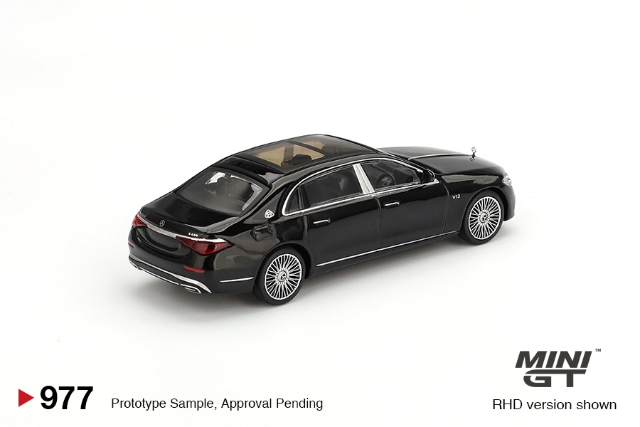 Mercedes-Maybach S 680 black 1:64 Mini GT