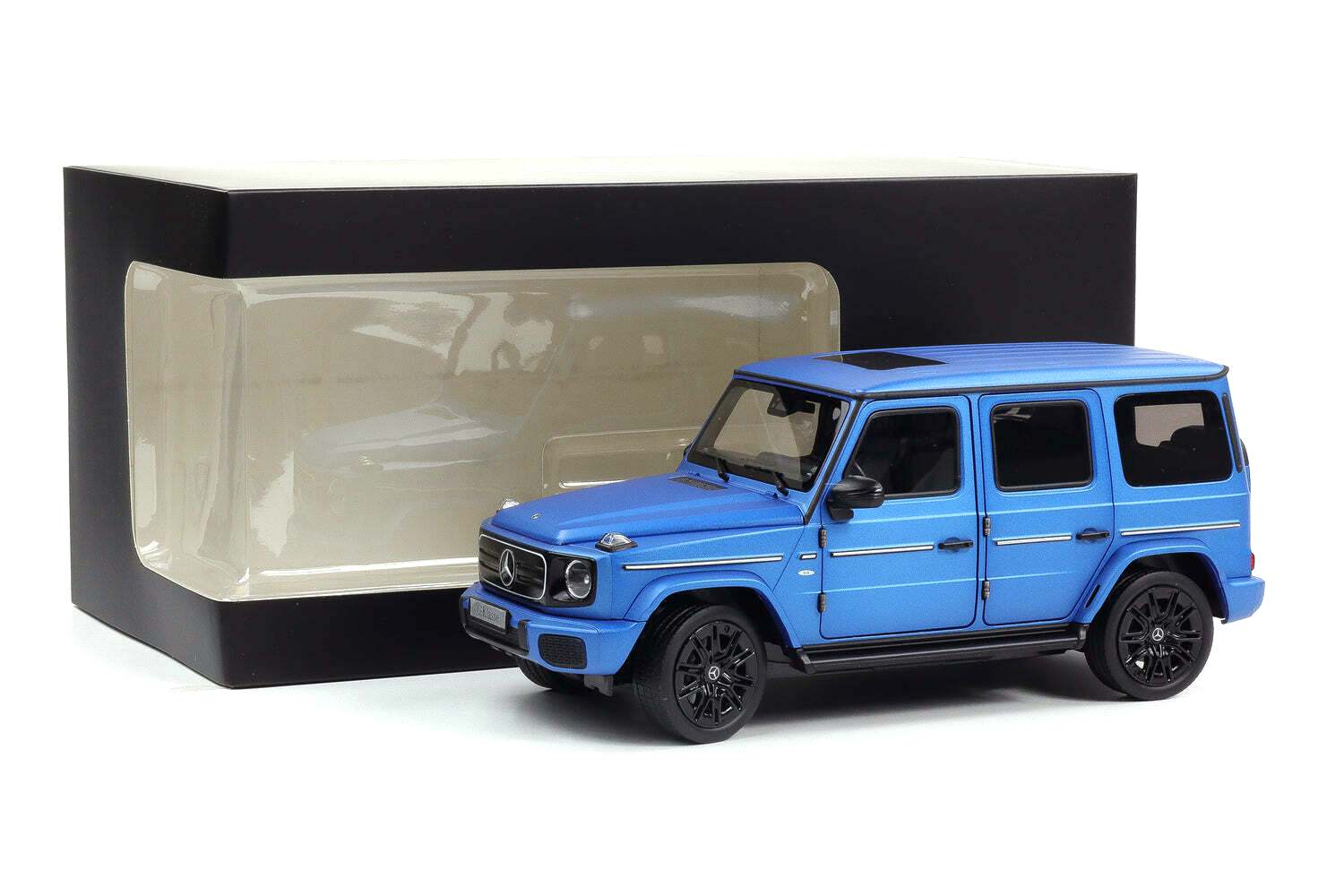 Mercedes-Benz G 580 EQ Technology AMG Line N465 sea blue 1:18 Norev