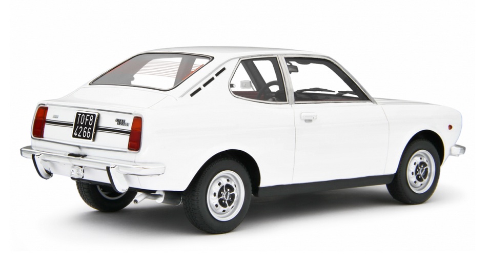 Fiat 128 Coupè 1300 SL 1972 white 1:18 Laudoracing Model