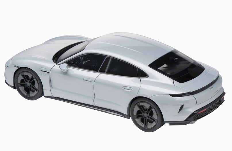 Porsche Taycan Turbo S ice grey metallic 1:18 Porsche Dealer edition