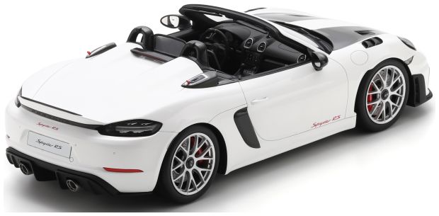Porsche 718 Spyder RS 2023 white 1:12 Schuco