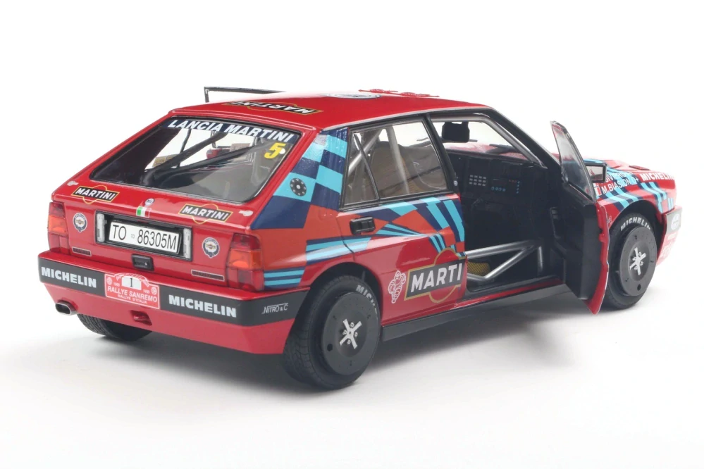 Lancia Delta HF Integrale Martini #1 Biasion/Siviero Rally Sanremo 1989 1:18 Solido