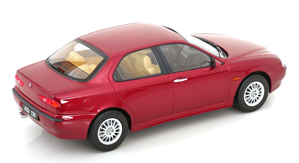 Alfa Romeo 156 1998 proteo red metallic 1:18 Triple9 Collection