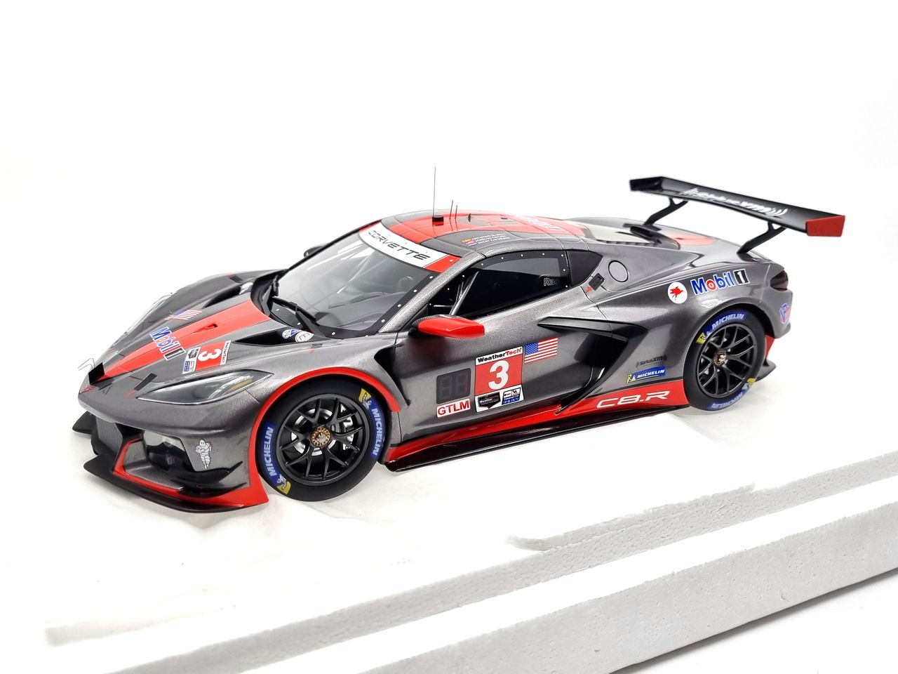 Chevrolet Corvette C8.R Corvette Racing #3 Garcia/Taylor/Catsburg IMSA 12H Sebring 2021 1:18 TopSpeed Models