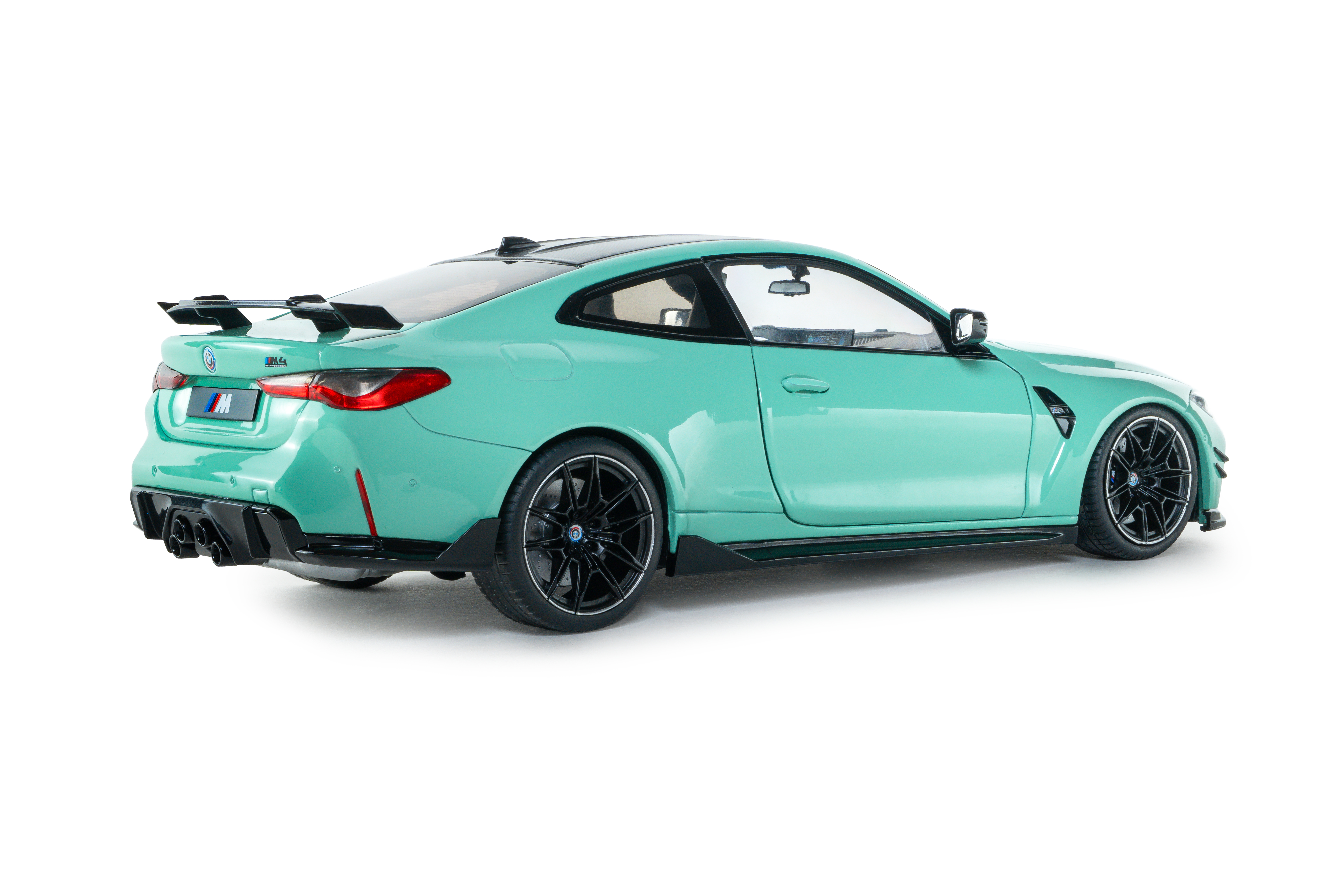 BMW M4 Performance Parts Solido Works 2025 turquoise 1:18 Solido