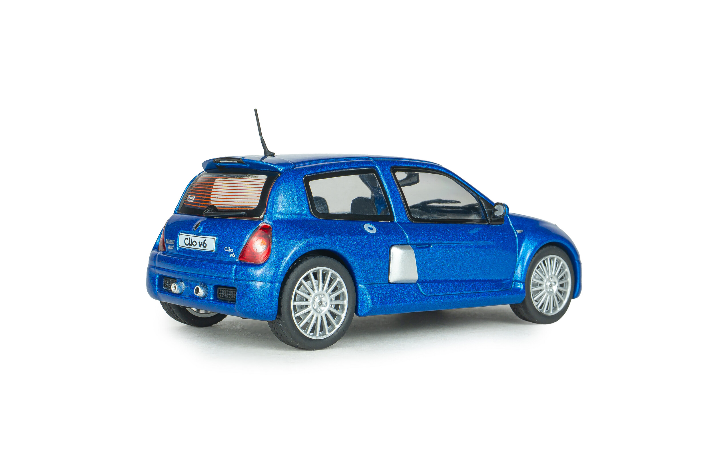 Renault Clio V6 PH.2 2003 bleau iliade 1:43 Solido