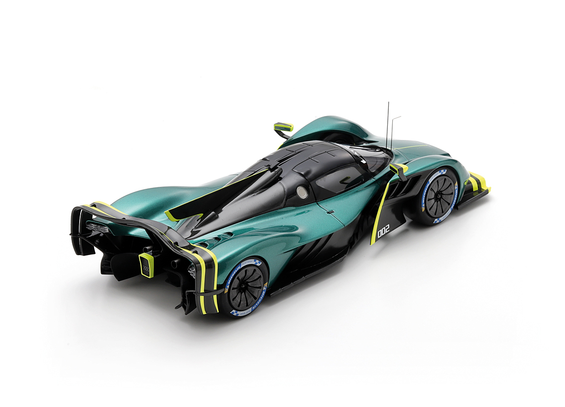 Aston Martin Valkyrie AMR Pro 2022 1:18 Spark