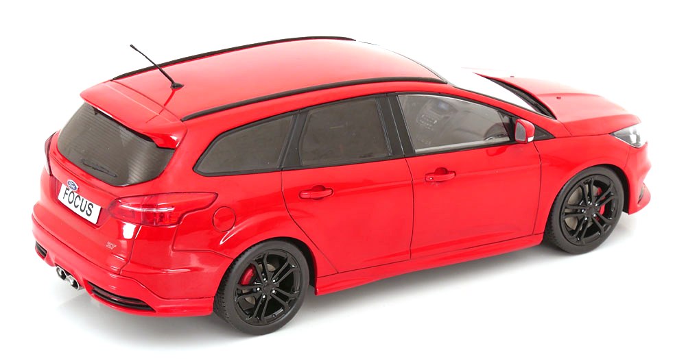 Ford Focus ST Turnier red 1:18 MCG 