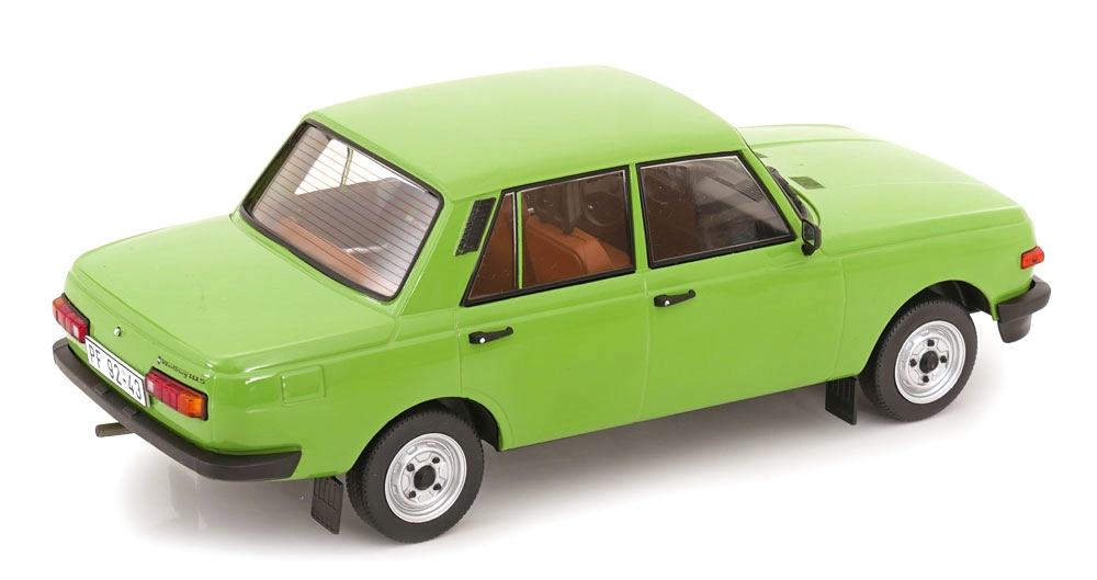 Wartburg 353 green 1:18 MCG