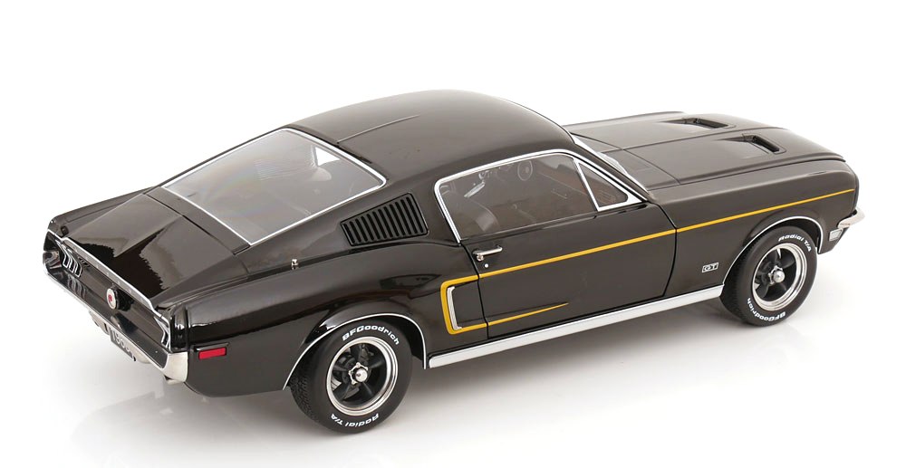 Ford Mustang GT Fastback 1968 black 1:12 KK Scale