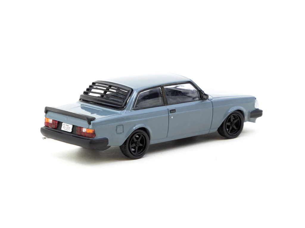 Volvo 242 Custom 1980 grey 1:64 Tarmac