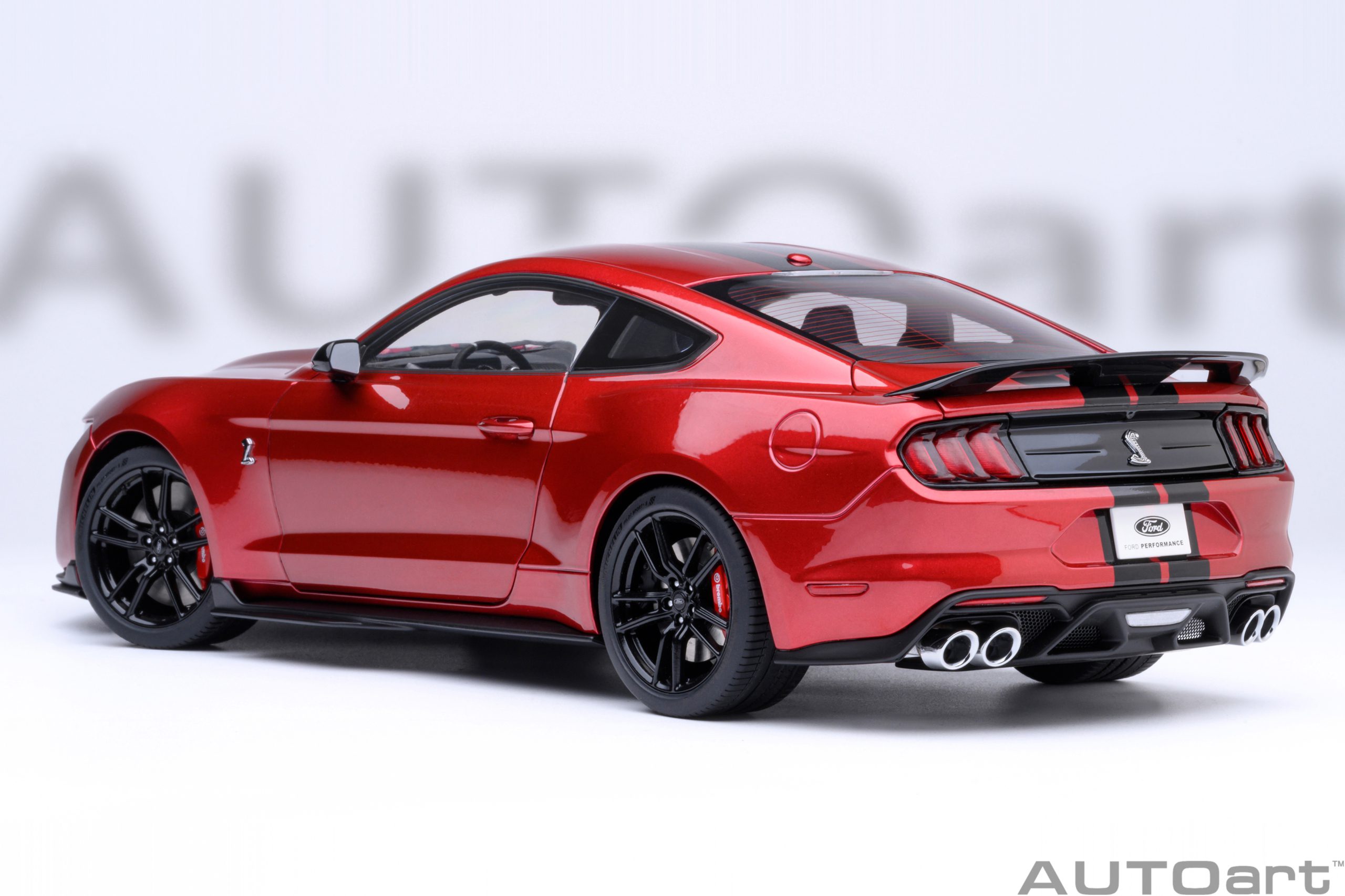 Ford Mustang Shelby GT500 Coupe 2023 rapid red 1:18 AUTOart