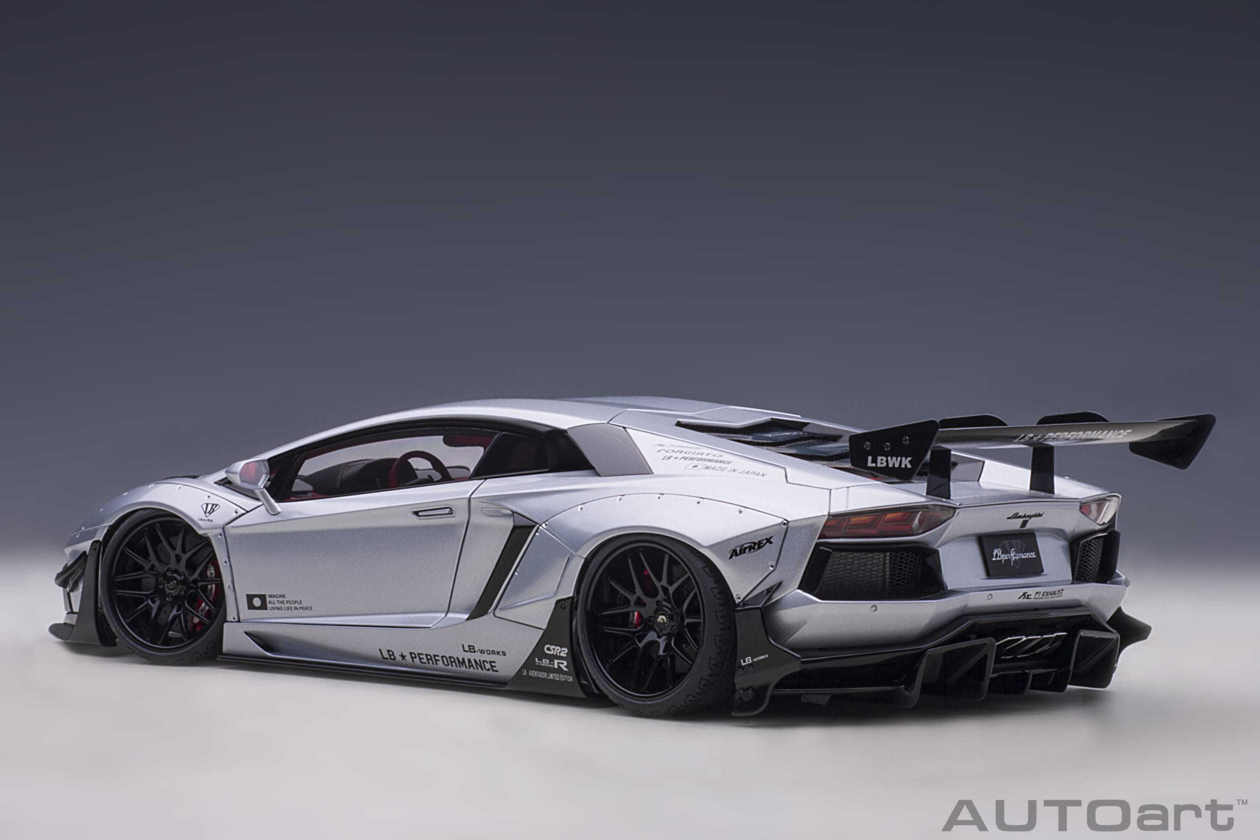LB-Works Lamborghini Aventador Limited Edition matt silver metallic/carbon bonnet 1:18 AUTOart