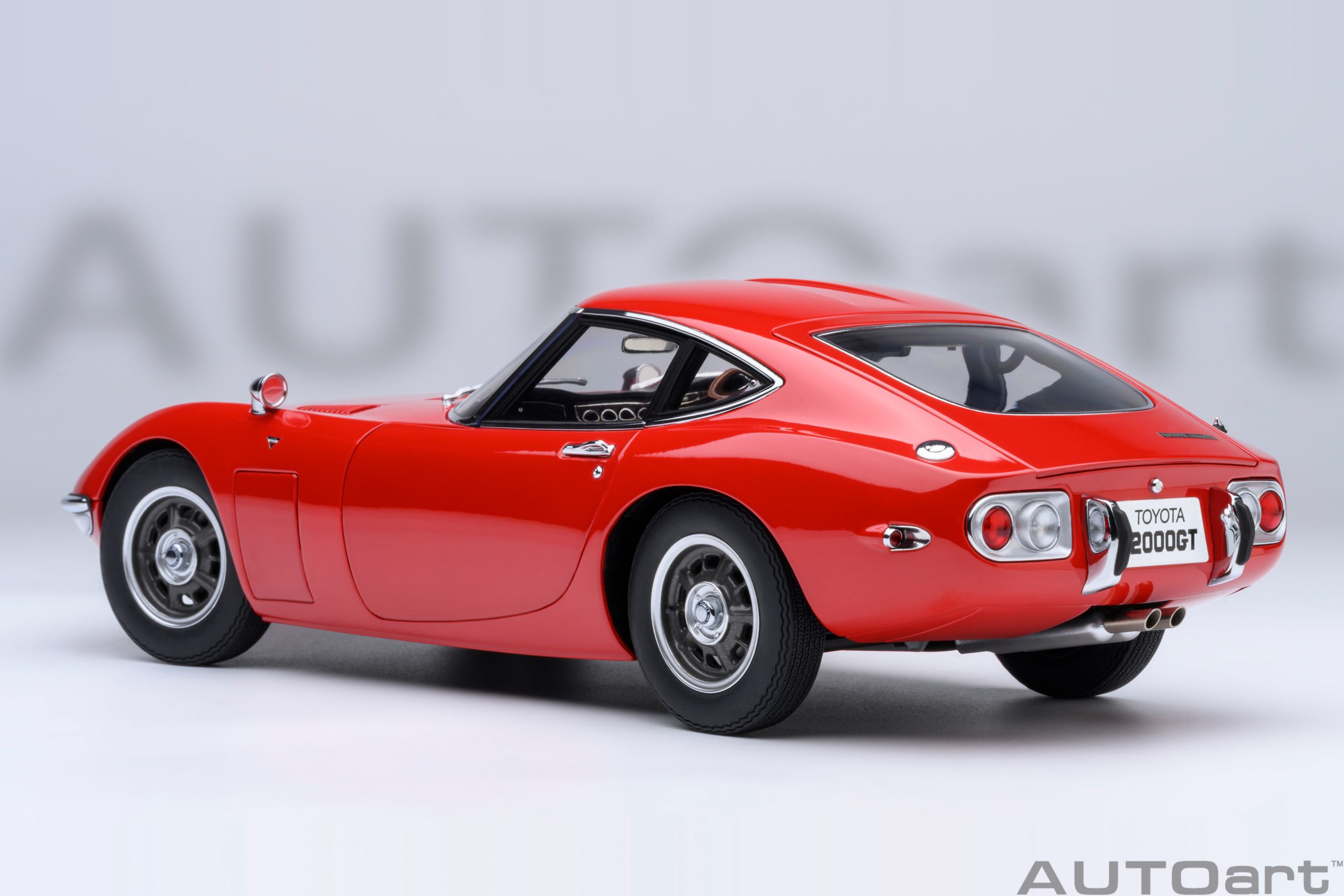 Toyota 2000GT 1967 red 1:18 AUTOart