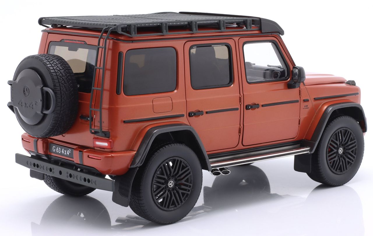 Mercedes-Benz G-Class G63 AMG V8 Biturbo 4x4 2022 copper metallic 1:18 iScale