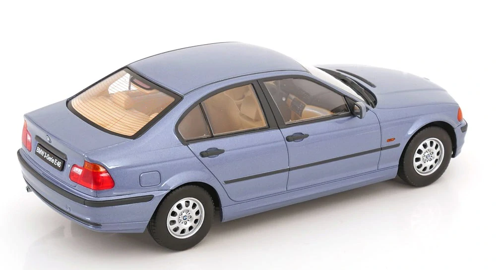 BMW 3er E46 Limousine 1999 light blue metallic 1:18 KK Scale