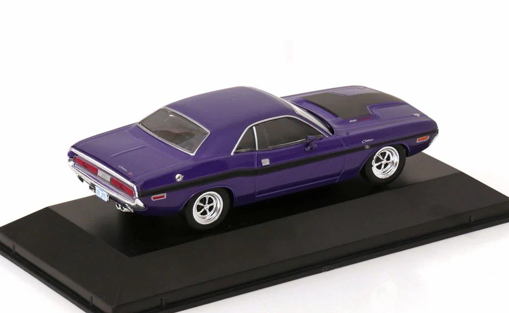 Dodge Challenger R/T 440 1970 purple 1:43 Altaya