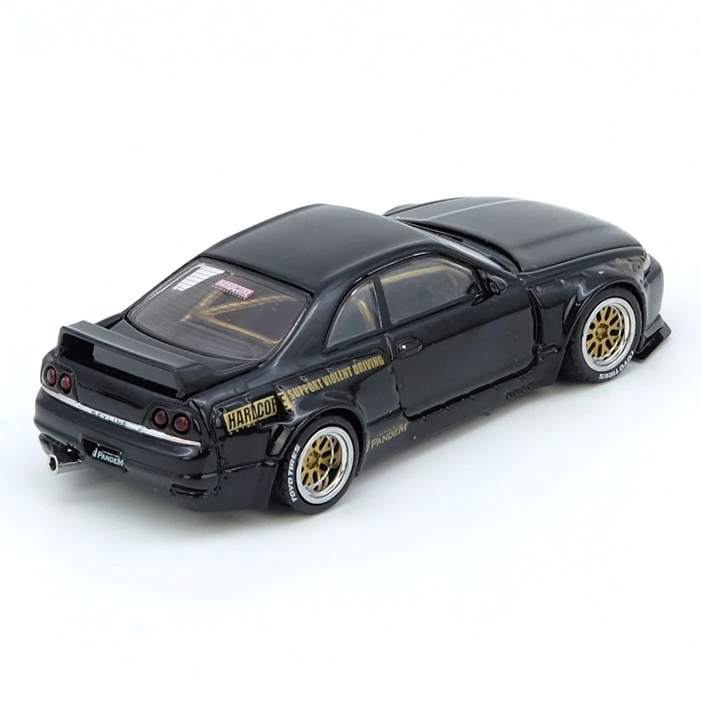 Nissan Pandem GT-R (BCNR33) black 1:64 Inno Models