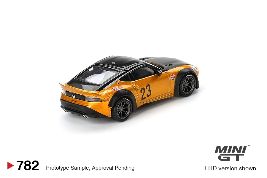 Nissan Z LB★NATION WORKS LB 2024 gold 1:64 Mini GT