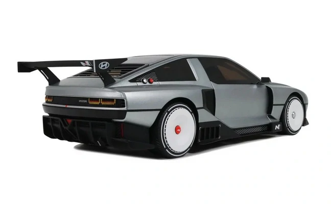 Hyundai N Vision 74 2022 Matte Aluminium 1:18 OttOmobile