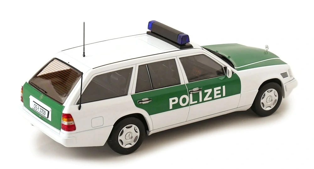 Mercedes-Benz E-Class T Model 1995 *Polizei* white/green 1:18 Triple9 Collection