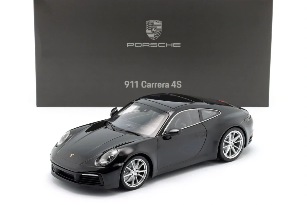 Porsche 911 Carrera 4S 992 black 1:18 Porsche Dealer edition